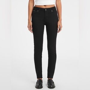 High-Rise Skinny Black Jeans with stretchy Size 24